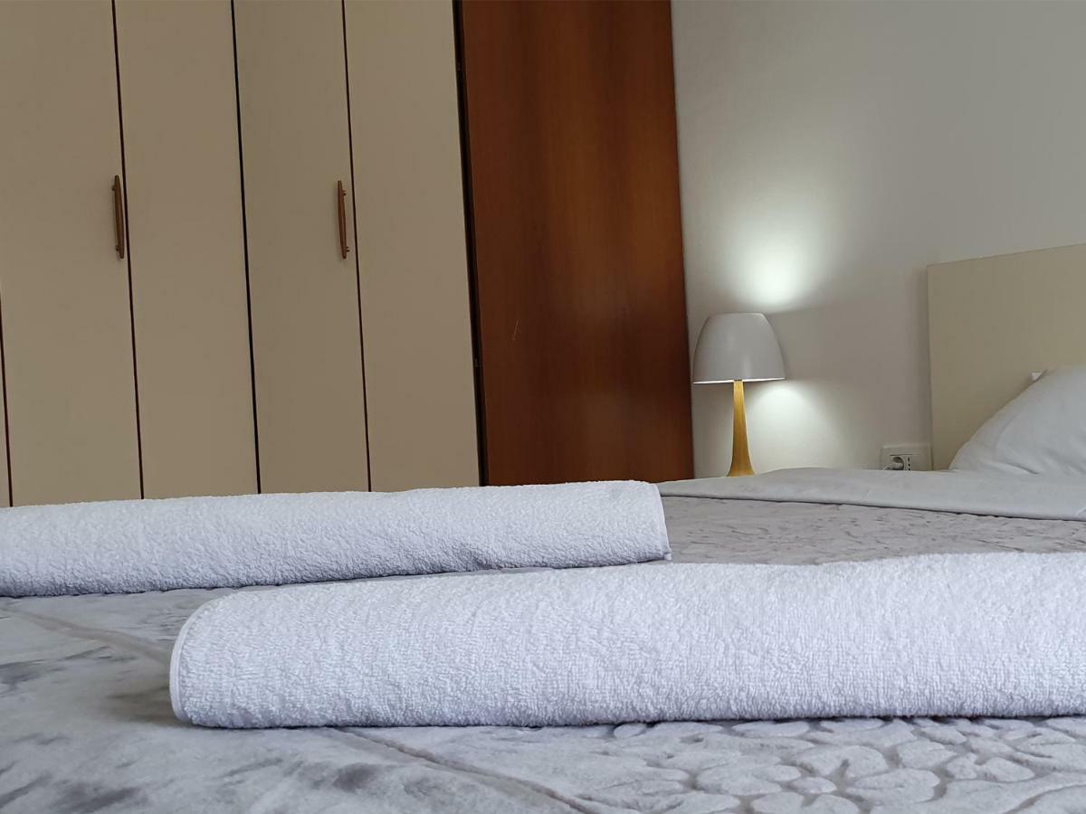 City Center Apartment Üsküp Dış mekan fotoğraf